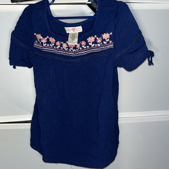 Kandy Kiss girls flutter peasant top with floral embroidery Size Sm 🌷🌷🌷 - Picture 1 of 5